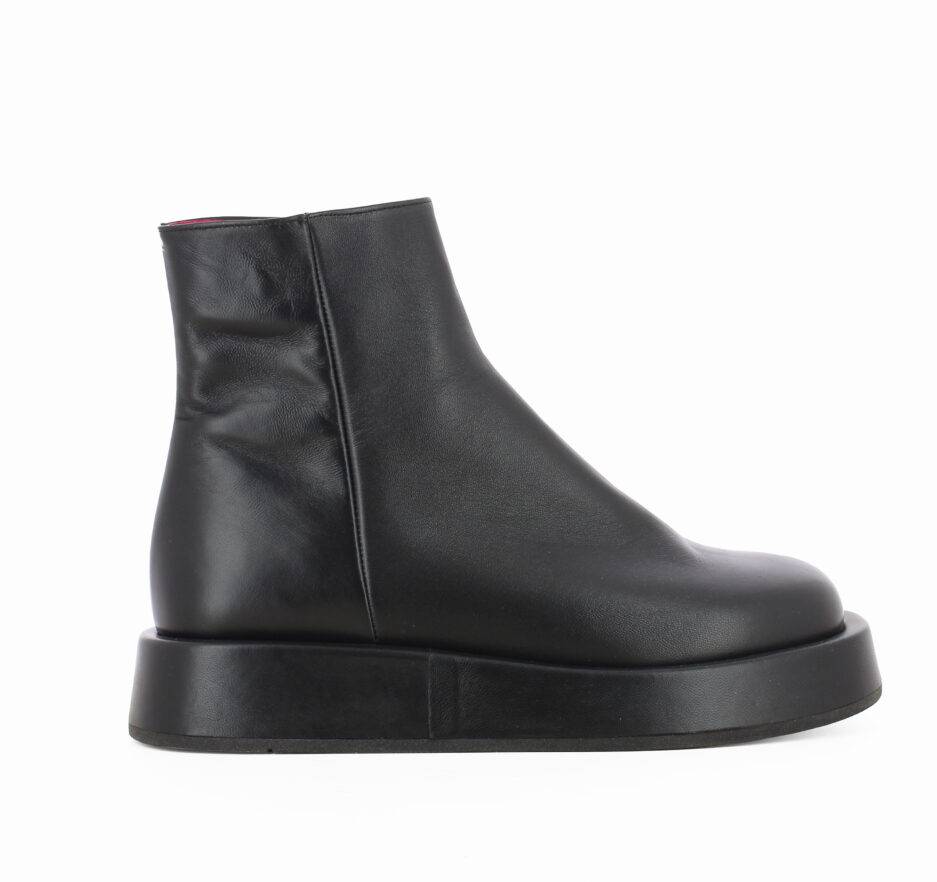 Le Babe BOOTS IN NAPPA NERA Italia