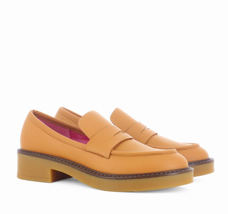 Le Babe MOCASSINI IN VITELLO COGNAC Sottocosto