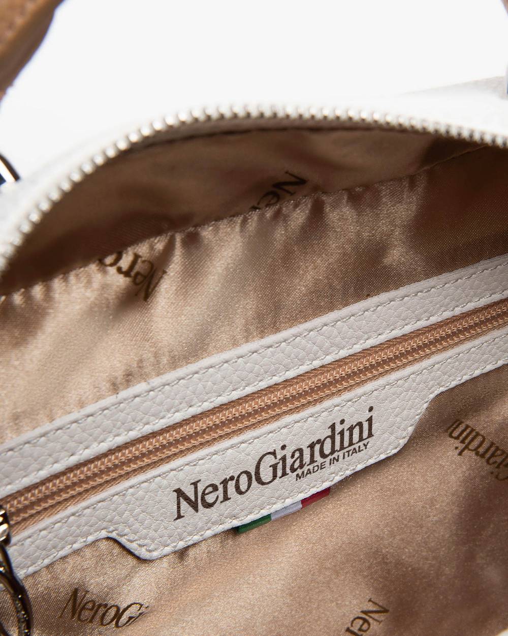 NeroGiardini Art. E443752D Convenienza