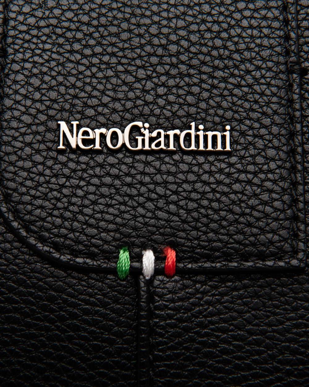 NeroGiardini Art. E242500U Qualità