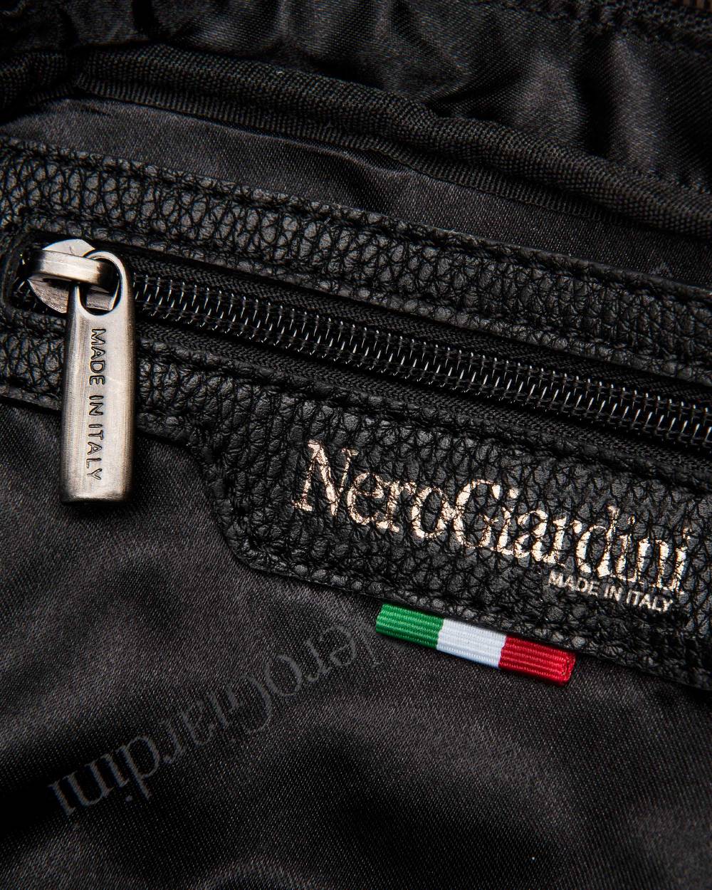NeroGiardini Art. E242502U Spedizione Gratuita