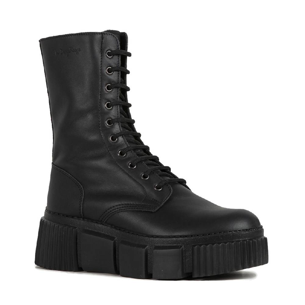 Le Dangerouge Twiggy Black Laces Pezzi Unici