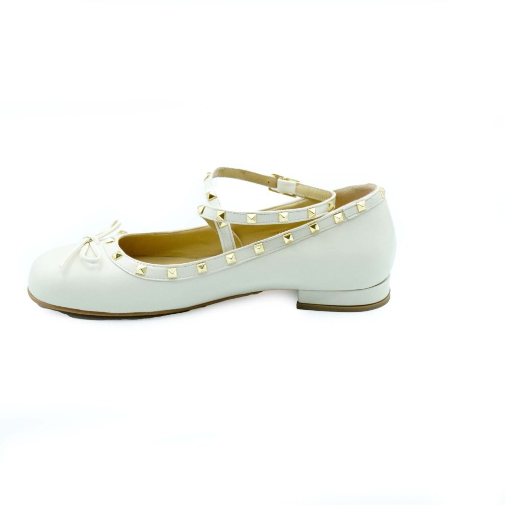 Lea Gu ballerina in nappa, allacciatura frontale alla caviglia con borchie, tacco 10 mm Vendita