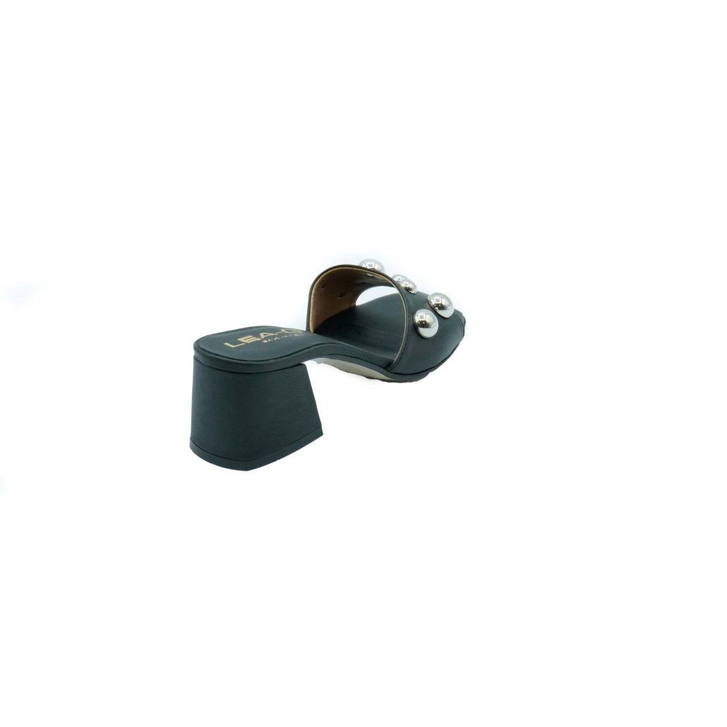 Lea Gu ciabatta in nappa, fascia frontale con borchie, tacco 50mm Spedizione Gratuita