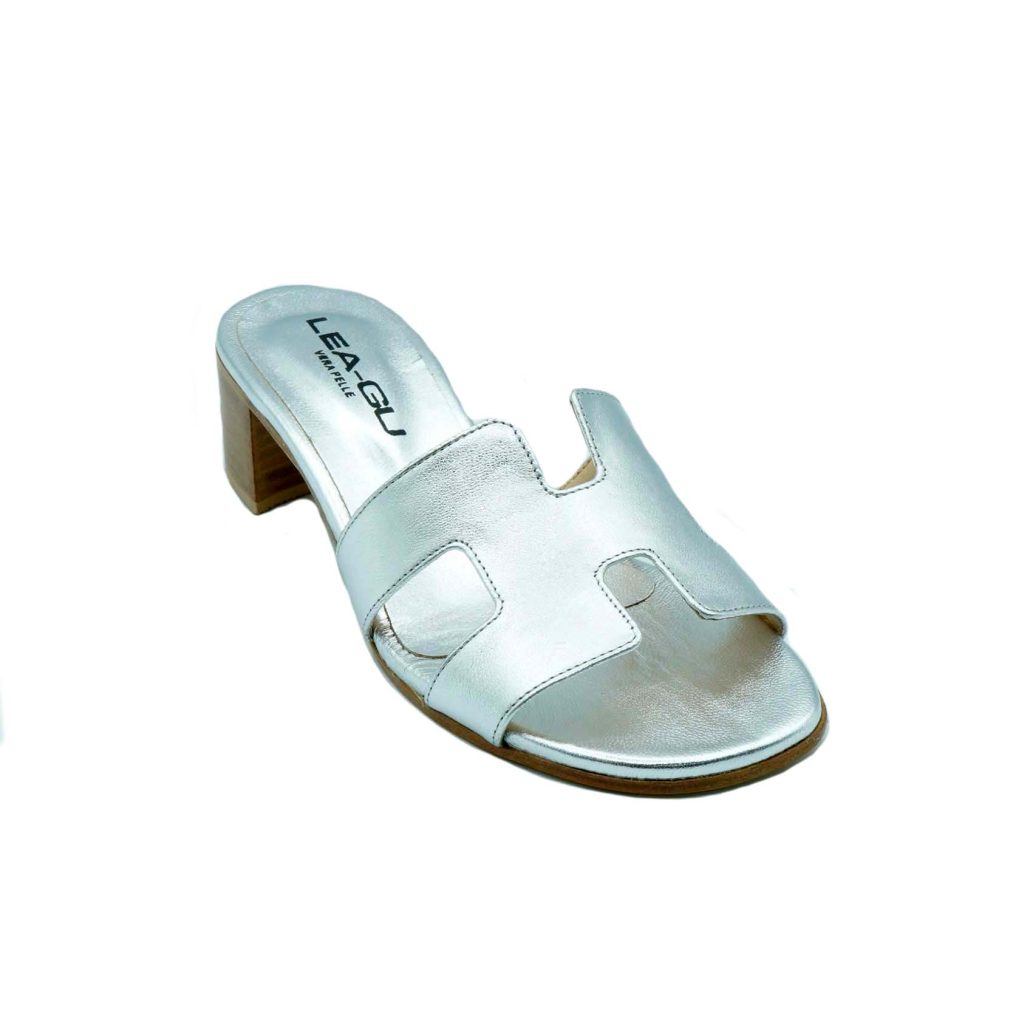 Lea Gu ciabattina in nappa laminata , fascia frontale, tacco 30mm Soddisfazione Garantita