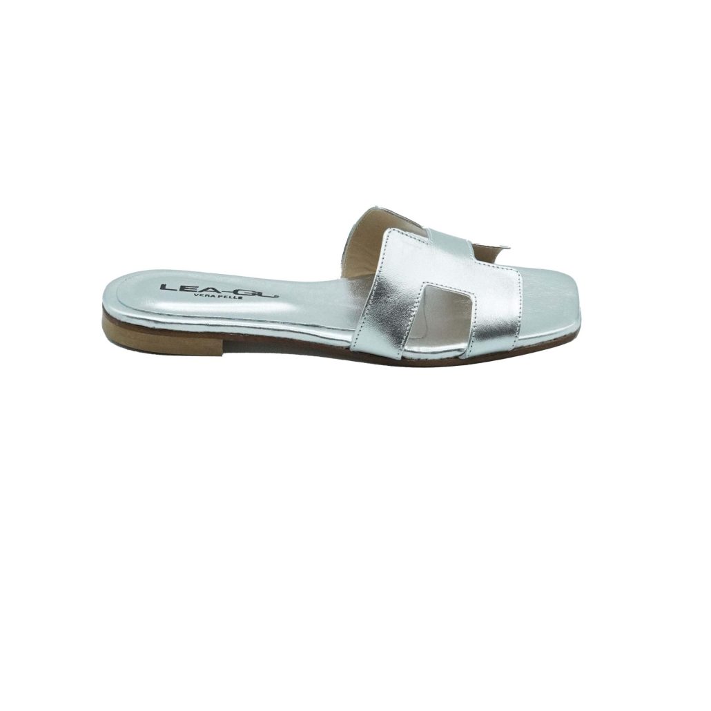 Lea Gu ciabattina in nappa laminata, fascia frontale, punta quadrata, tacco 10mm Consegna Veloce