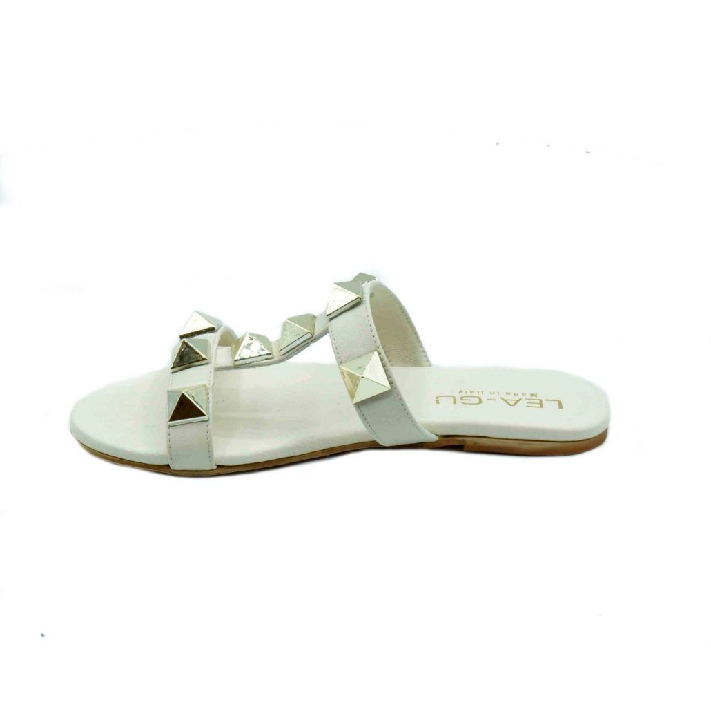 Lea Gu ciabattina in nappa, fascia frontale con borchie a piramide oro, tacco 0,5 mm Sottocosto