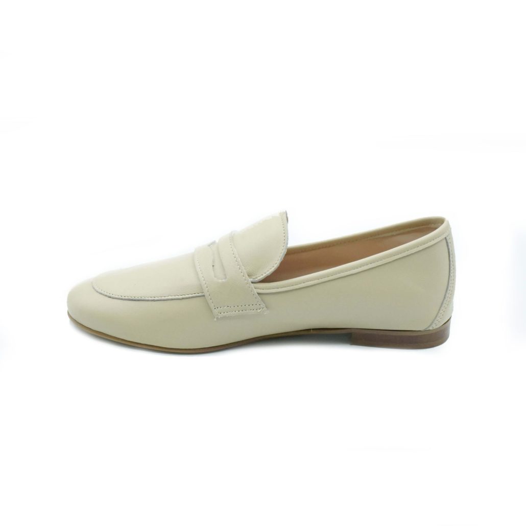Lea Gu mocassino in nappa, bocca di leone frontale, tacco 10mm In Vendita