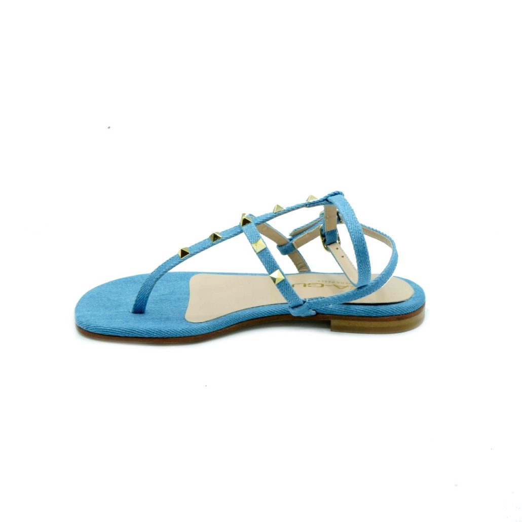 Lea Gu sandalo in jeans, borchie frontali, cinturino alla caviglia, tacco 10mm Promozione