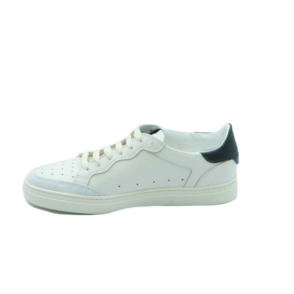 Lea Gu sneakers in nappa, allacciatura frontale, tallone in contrasto, fondo gomma 30mm Qualità