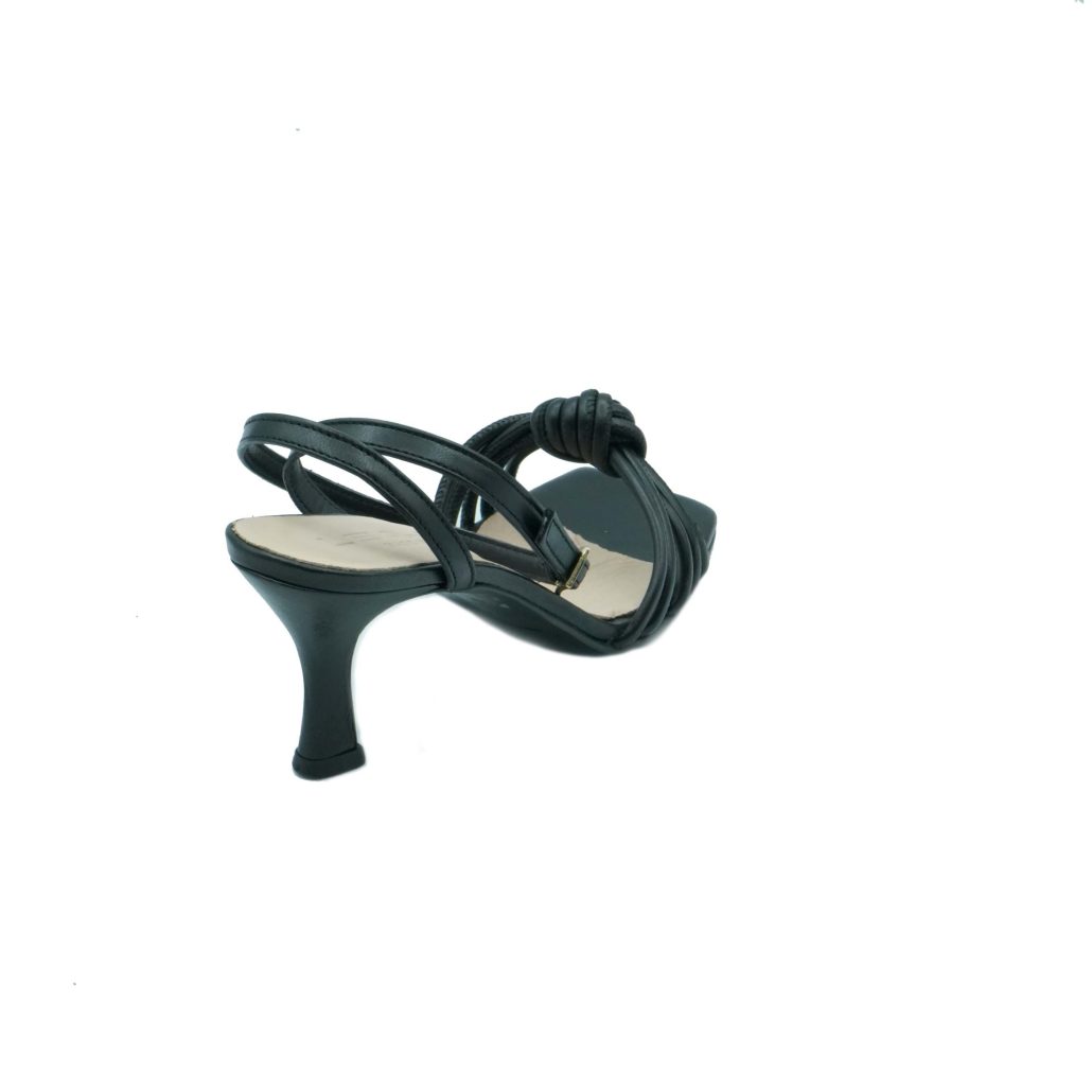 Lea Gu sandalo in nappa, fasce frontali con nodo , punta quadrata, chiusura alla caviglia, tacco ricoperto 70mm Pezzi Unici