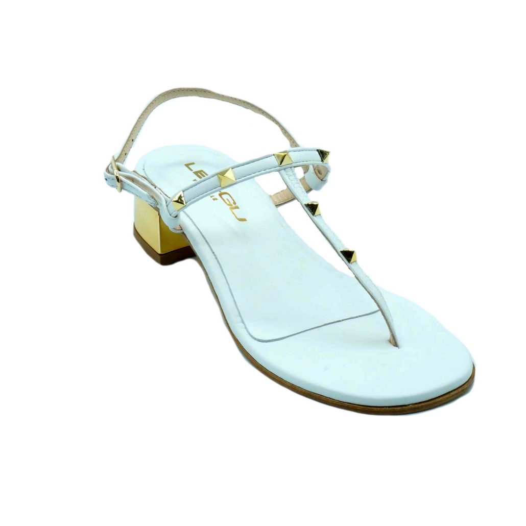 Lea Gu sandalo infradito in nappa, borchie frontali, allacciatura posteriore, tacco color oro 30mm Consegna Veloce