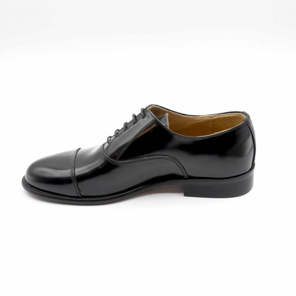 Lea Gu scarpa in vitello abrasivato con allacciatura frontale e taglio in punta, tacco 25 mm Vendita Economica