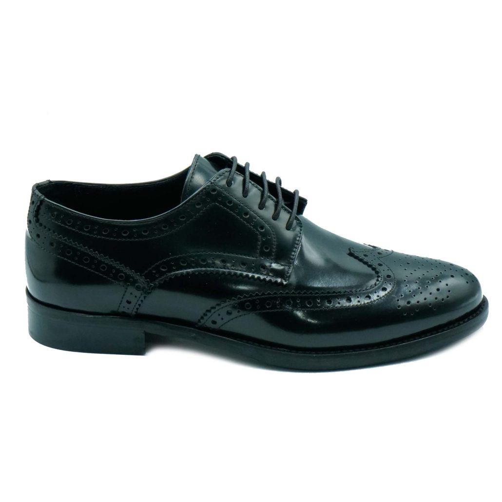 Lea Gu scarpa in vitello abrasivato, allacciatura frontale, lavorazione in punta, tacco 25mm
