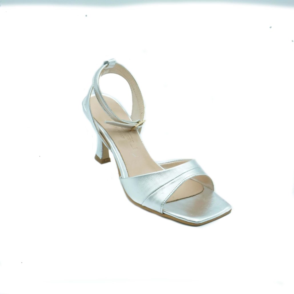 Lea Gu sandalo in nappa, fascia frontale, punta quadrata, chiusura alla caviglia, tacco ricoperto 70mm Nuova