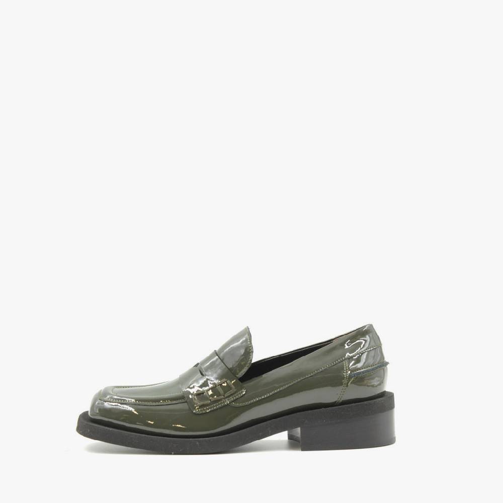 Laura Bellariva Mocassino in vernice verde militare Qualità