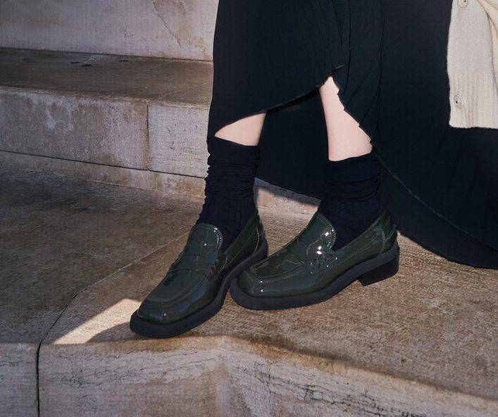 Laura Bellariva Mocassino in vernice verde militare Qualità
