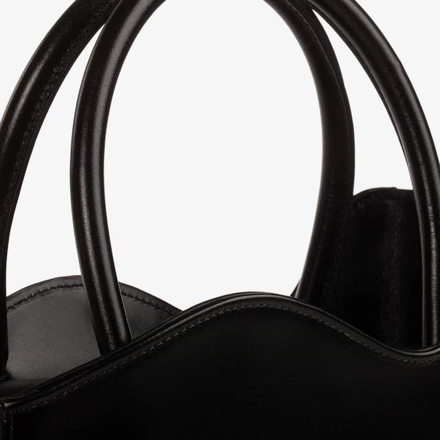 Le Silla Medium bag pelle nera Prezzo Ridotto