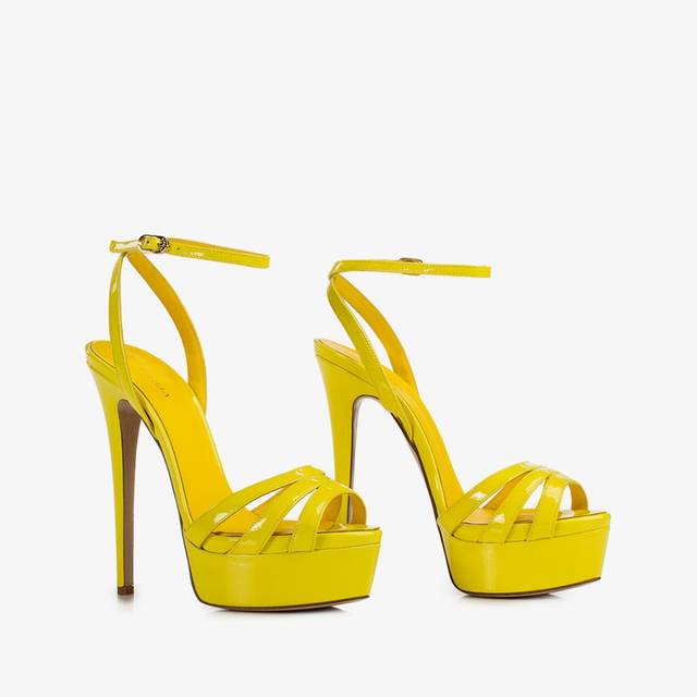 Le Silla Sandalo con plateau vernice giallo stella Saldi Di Fabbrica