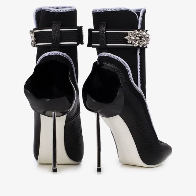 Le Silla Stivaletto pelle e tessuto nero con Cristalli argento In Saldo