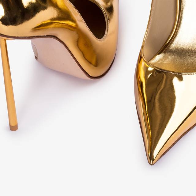 Le Silla Décolleté metallizzata oro pepita Affare Del Giorno