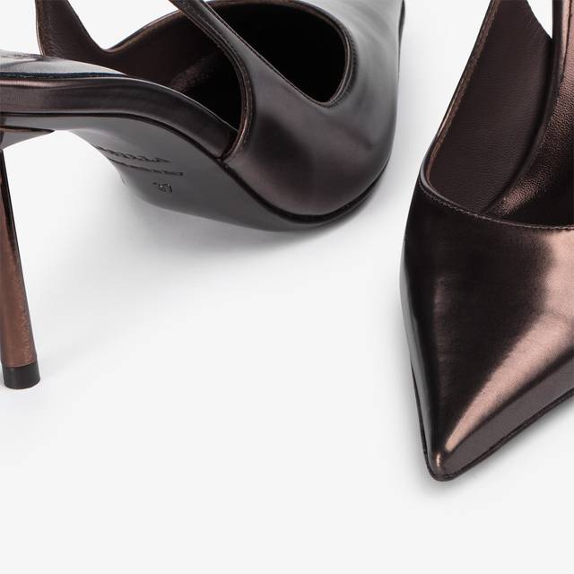 Le Silla Slingback metallizzata marrone fondente Affare Del Giorno