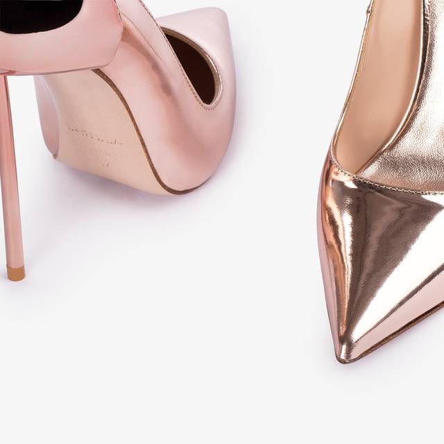 Le Silla Décolleté metallizzata oro rosa Sottocosto