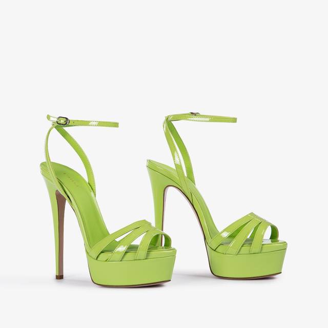 Le Silla Sandalo con plateau vernice verde apple Saldi Di Fabbrica