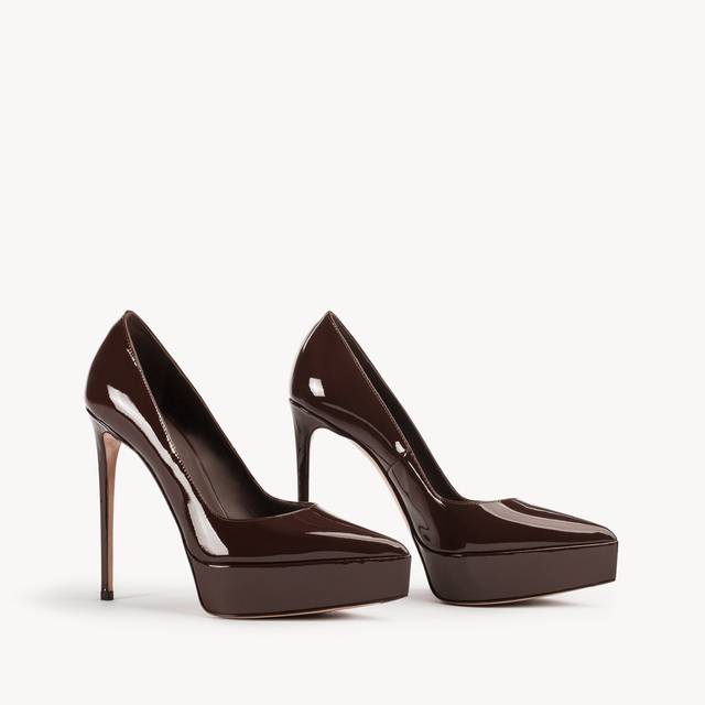 Le Silla Décolleté con plateau vernice marrone fondente Saldi Di Fabbrica