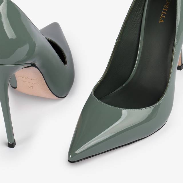 Le Silla Décolleté vernice verde polvere Saldi Di Fabbrica