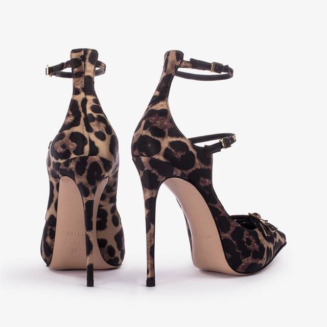 Le Silla Décolleté con listini raso stampa leopardata Comprane uno, ottenene uno gratis