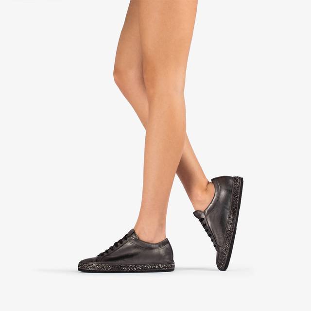 Le Silla Sneaker pelle laminata effetto vintage peltro con Cristalli Novità