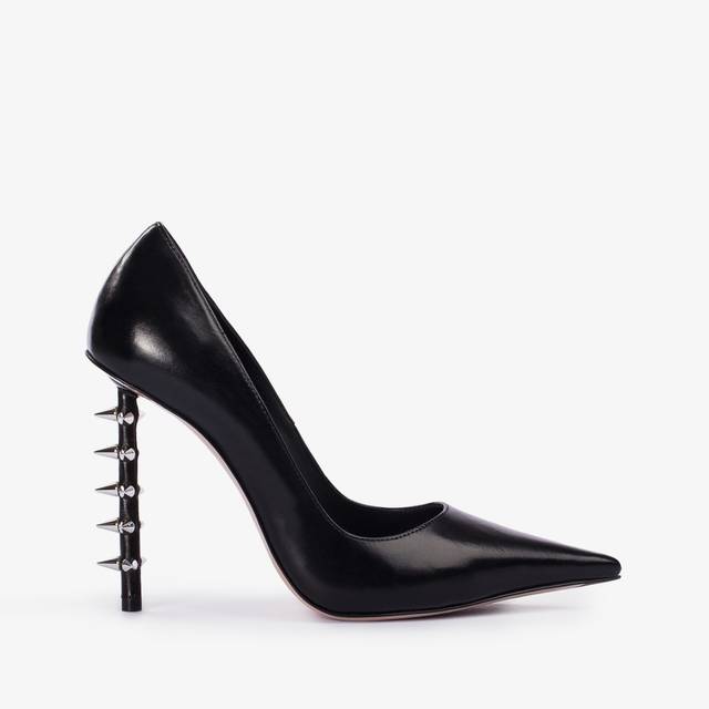 Le Silla Décolleté pelle nera con borchie
