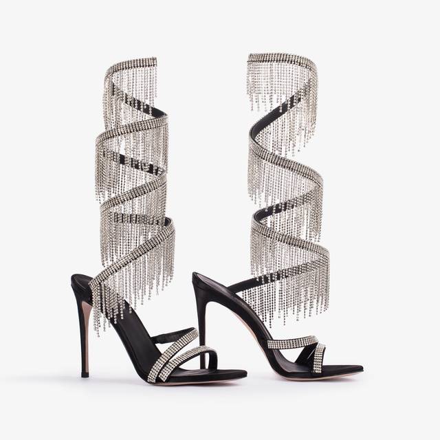 Le Silla Sandalo raso nero con frange argento Saldi