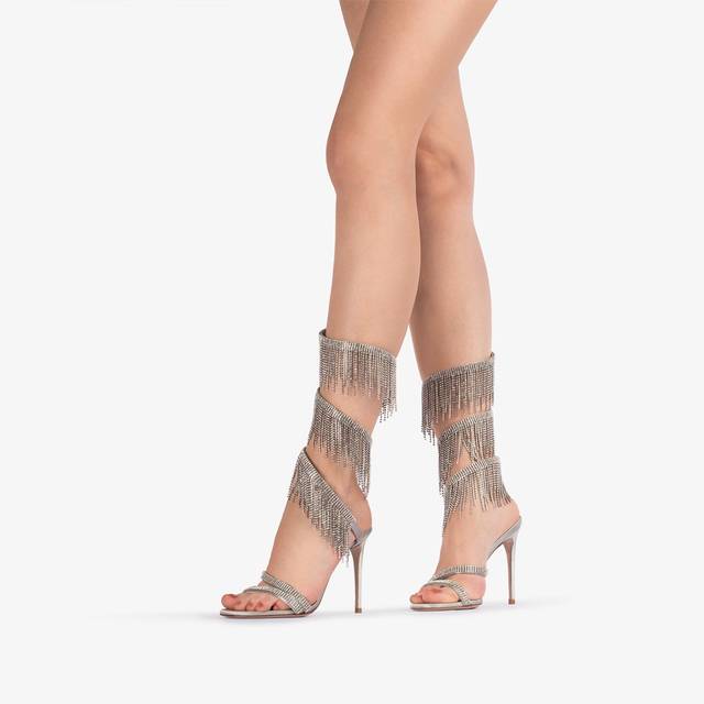 Le Silla Sandalo raso argento con frange argento Offerte
