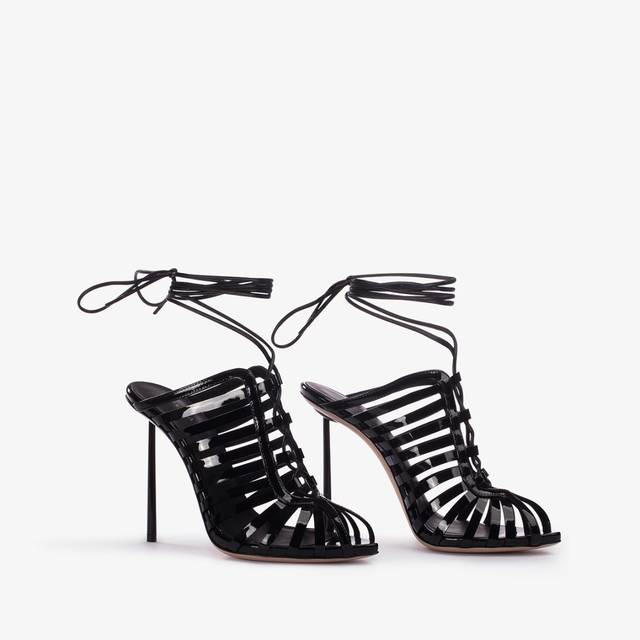 Le Silla Sandalo gladiatore vernice nero con listini Presa