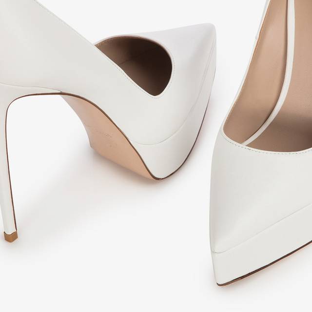Le Silla Décolleté con plateau pelle bianca carta Fino al 65% di sconto