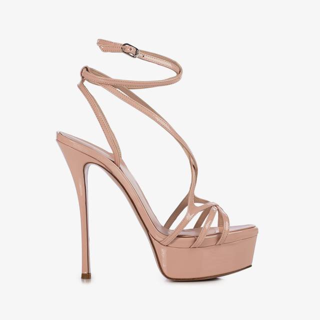 Le Silla Sandalo con plateau vernice nude skin Limitato a 3 giorni