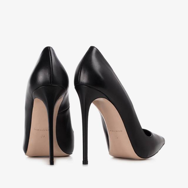 Le Silla Décolleté pelle nera Promozione