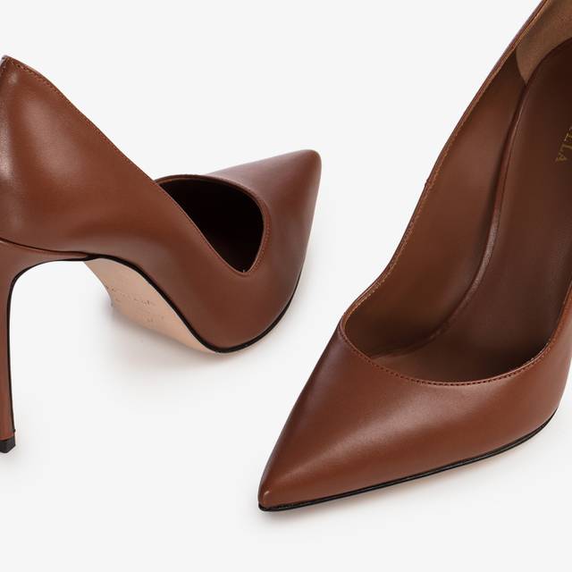 Le Silla Décolleté pelle marrone siena Saldi Di Fabbrica