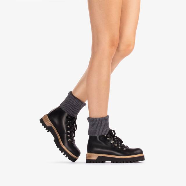Le Silla Stivaletto trekking pelle nera Smaltimento dello stoccaggio