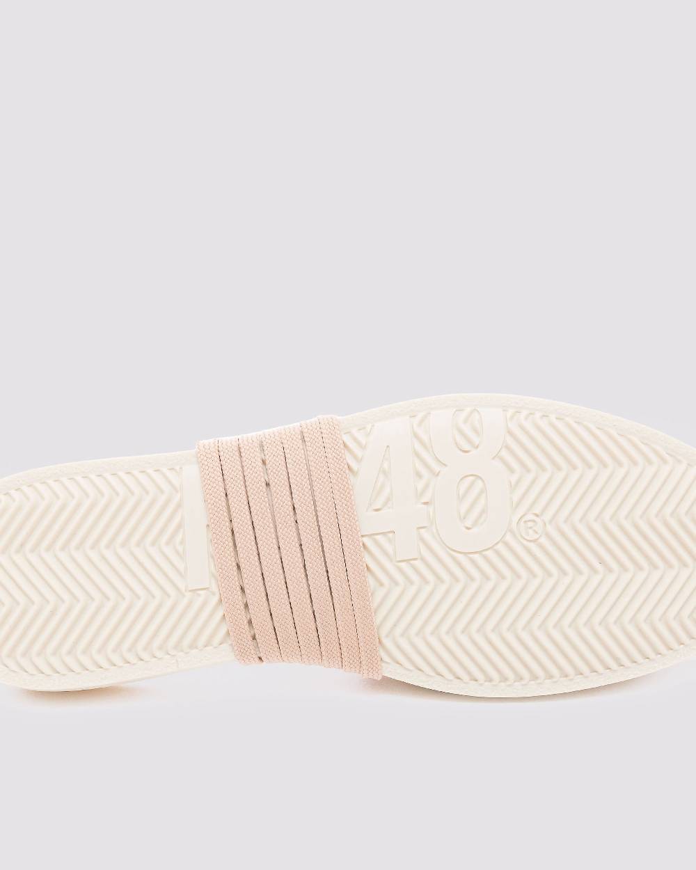P448 Shoelaces Light Nude Sconto