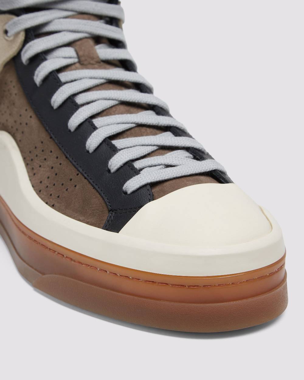 P448 Rail Spice In Linea