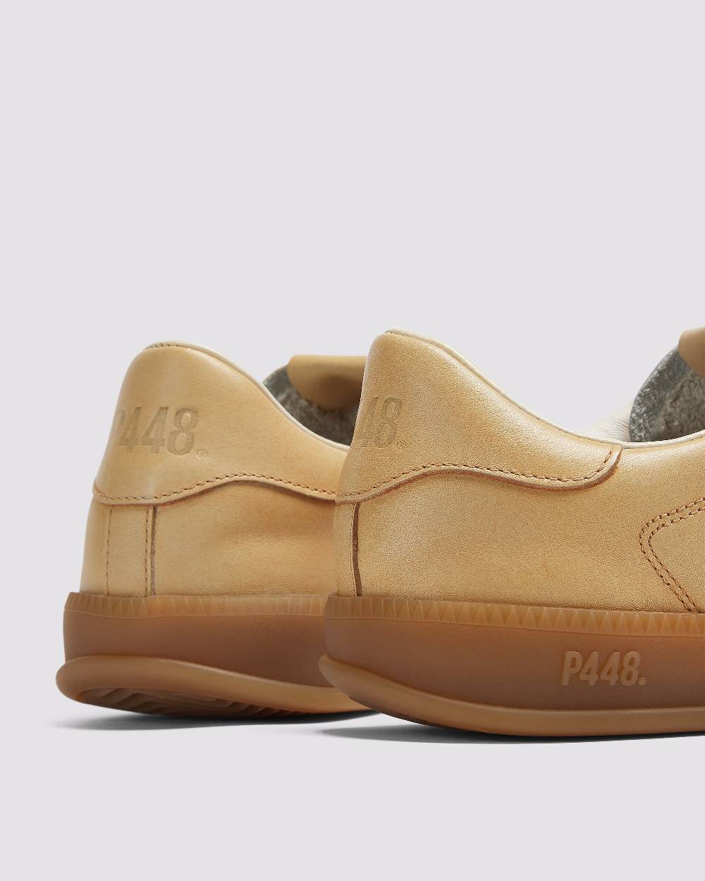 P448 Monza Dyed Bisque Qualità