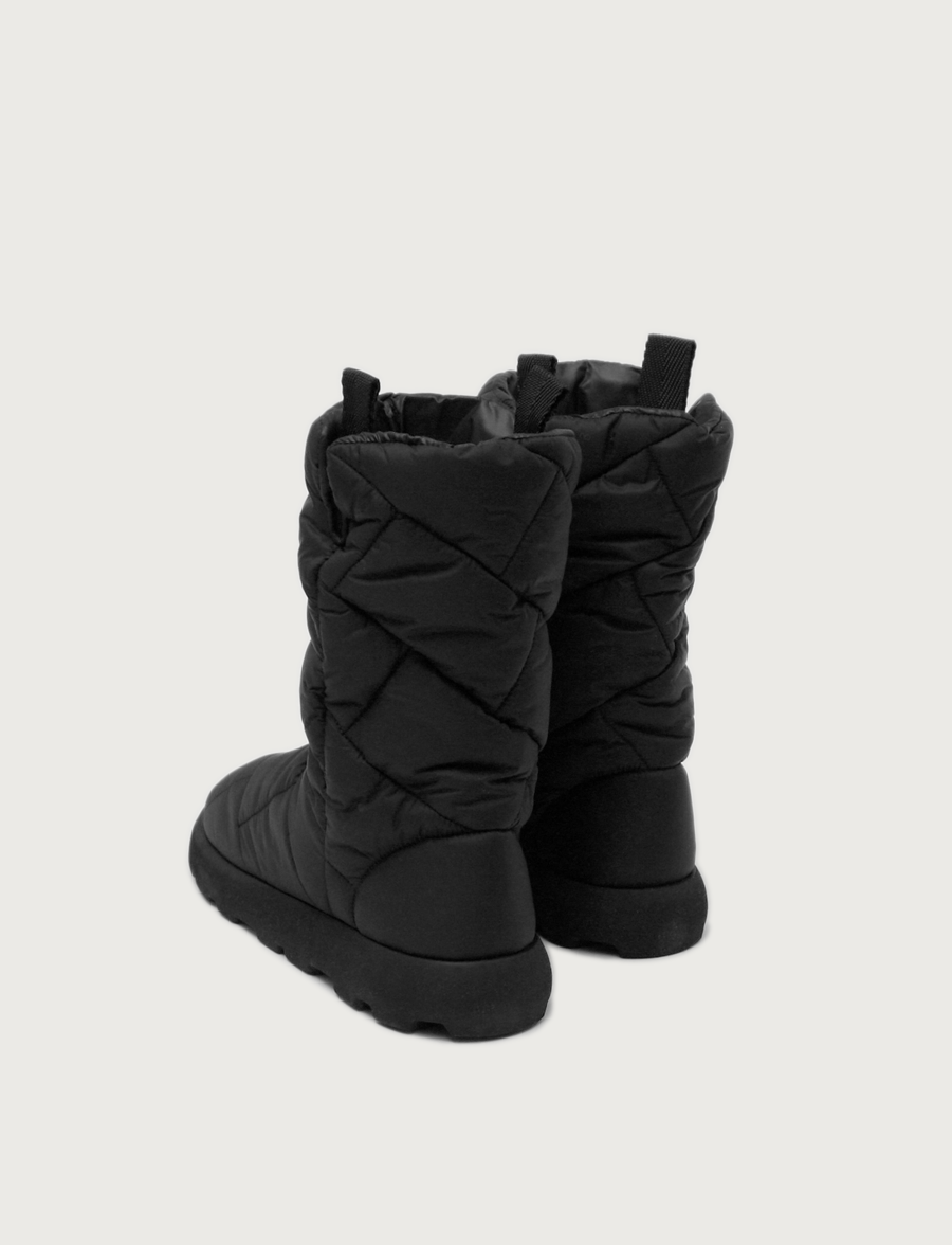 ﻿Piumestudio Alto Matte Black Moda