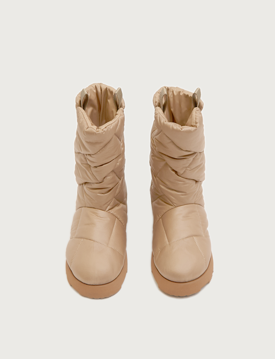 Piumestudio Alto Camel 2025