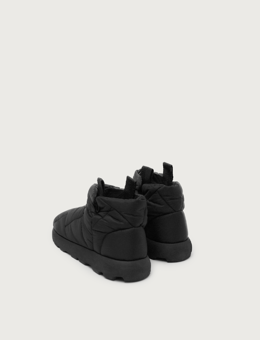 Piumestudio Quadrato Nylon Matte Black Soddisfazione Garantita