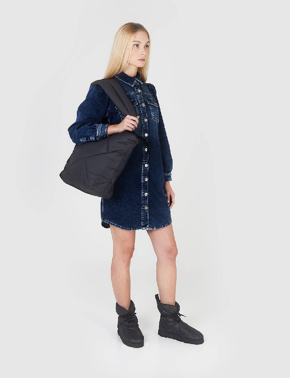 Piumestudio Spazietto Black Fino Al -60%