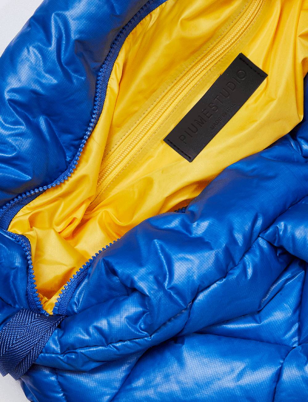 Piumestudio Spazietto Cobalt Presa
