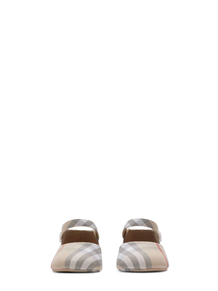 BURBERRY Nuovo